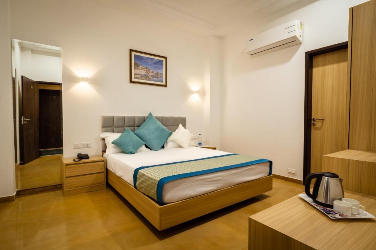 Hotel Aradhya 斋沙默尔 外观 照片